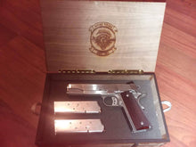 Load image into Gallery viewer, Weapon / Pistol display crate